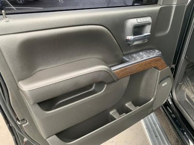 2017 GMC Sierra 1500 Crew Cab Short Box 4-Wheel Drive Denali