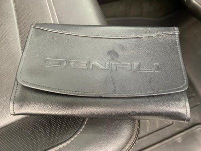 2017 GMC Sierra 1500 Crew Cab Short Box 4-Wheel Drive Denali