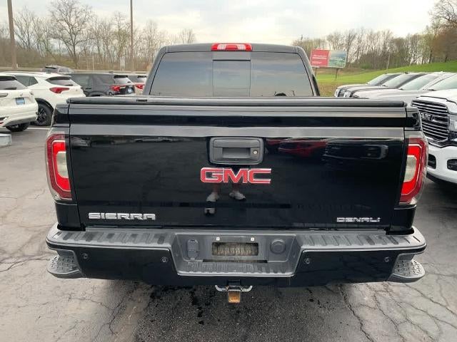 2017 GMC Sierra 1500 Crew Cab Short Box 4-Wheel Drive Denali