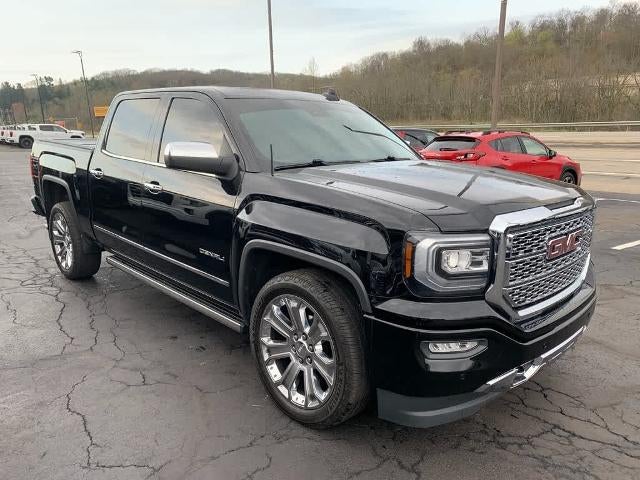 2017 GMC Sierra 1500 Crew Cab Short Box 4-Wheel Drive Denali