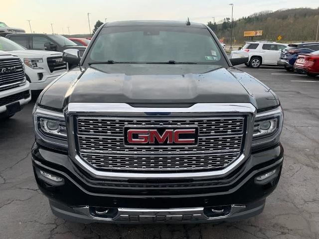 2017 GMC Sierra 1500 Crew Cab Short Box 4-Wheel Drive Denali