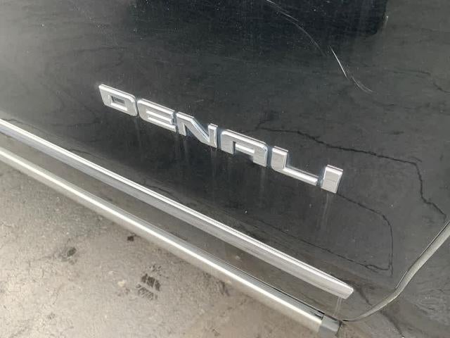 2017 GMC Sierra 1500 Crew Cab Short Box 4-Wheel Drive Denali