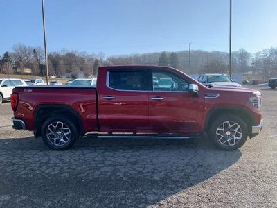 2023 GMC Sierra 1500 Crew Cab Short Box 4-Wheel Drive SLT