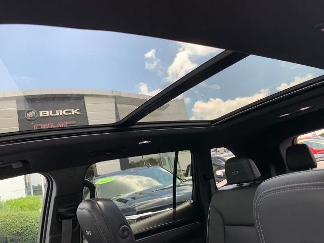 2025 Buick Enclave 4dr Sport Touring