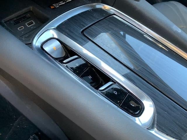 2023 Buick Enclave Essence AWD