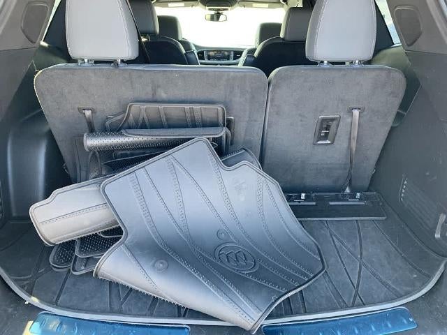 2023 Buick Enclave Essence AWD