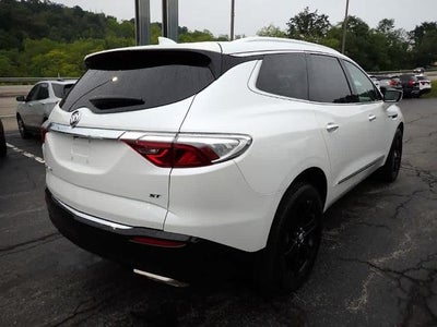 2023 Buick Enclave Essence AWD