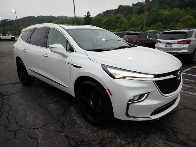 2023 Buick Enclave Essence AWD