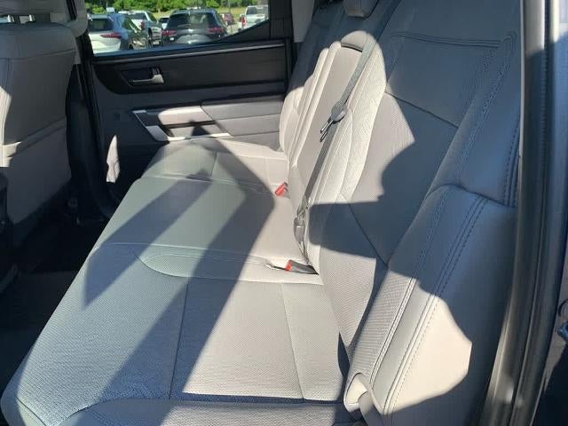 2024 Toyota Tundra 4WD SR5 CrewMax 6.5' Bed (Natl)