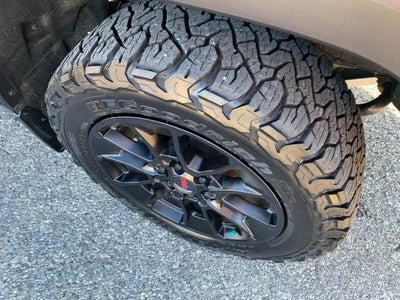 2024 Toyota Tundra 4WD SR5 CrewMax 6.5' Bed (Natl)