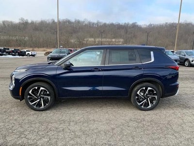 2022 Mitsubishi Outlander SE S-AWC *Ltd Avail*