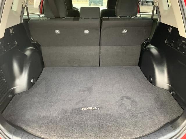 2016 Toyota RAV4 AWD 4dr LE (Natl)