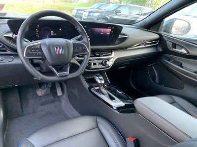 2025 Buick Envista FWD 4dr Sport Touring