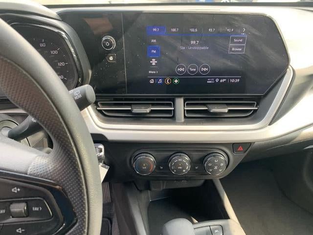 2024 Chevrolet Trax FWD 4dr LS