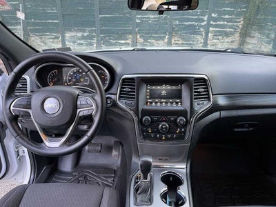 2020 Jeep Grand Cherokee Laredo E 4x4