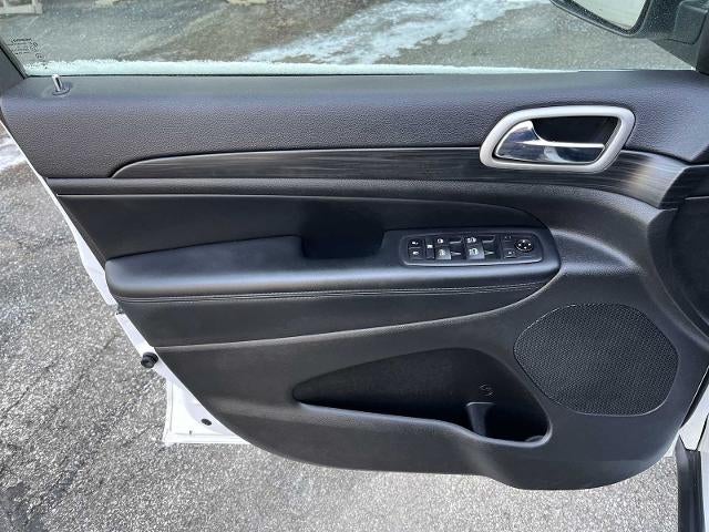 2020 Jeep Grand Cherokee Laredo E 4x4