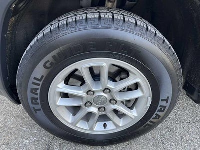 2020 Jeep Grand Cherokee Laredo E 4x4