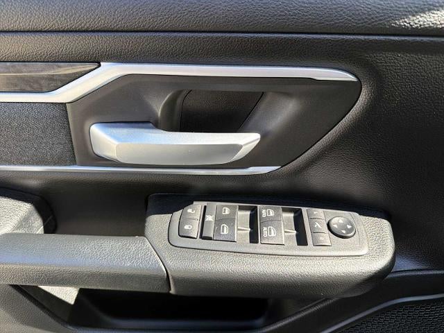 2020 RAM 1500 Big Horn 4x4 Crew Cab 5'7" Box