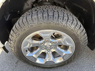 2020 RAM 1500 Big Horn 4x4 Crew Cab 5'7" Box