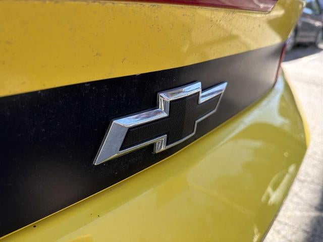 2018 Chevrolet Camaro 2dr Coupe 1LT