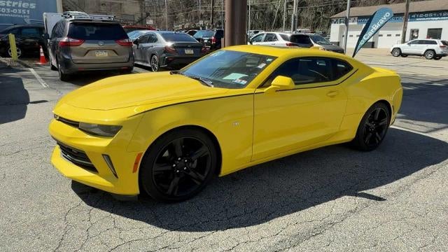 2018 Chevrolet Camaro 2dr Coupe 1LT
