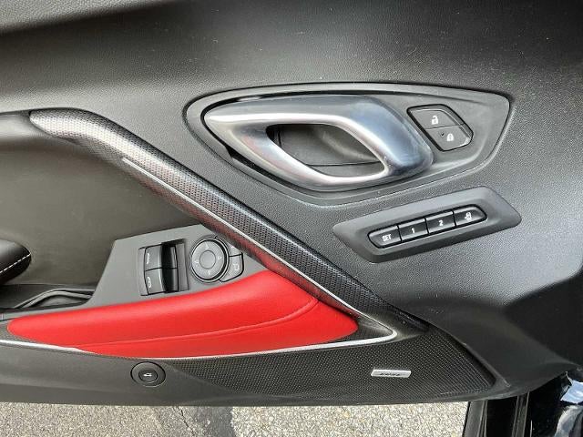 2021 Chevrolet Camaro 2dr Coupe 2SS