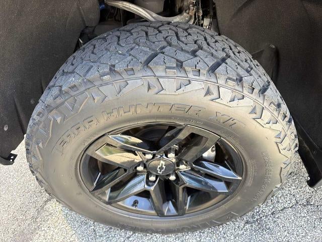 2020 Chevrolet Silverado 1500 Crew Cab Short Box 4-Wheel Drive Custom Trail Boss