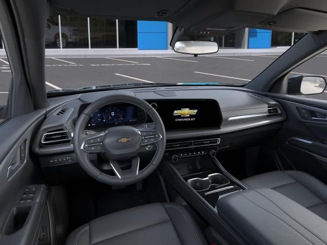 2027 Chevrolet Traverse LT w/2LT