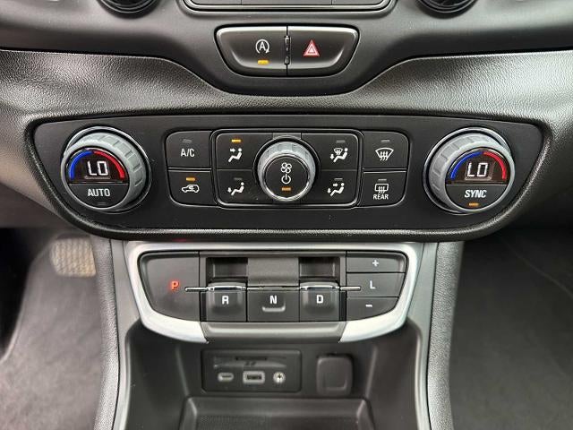 2022 GMC Terrain SLE - Photo 18
