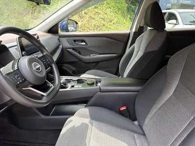 2022 Nissan Rogue AWD SV