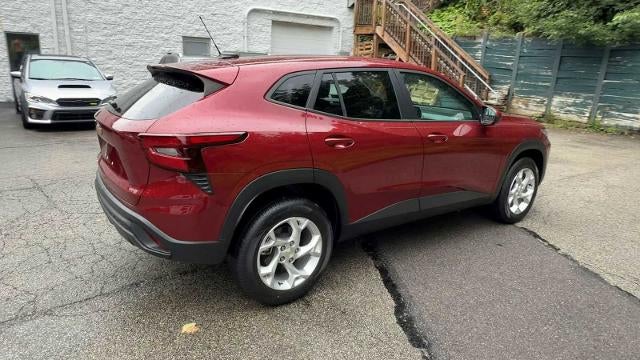 2024 Chevrolet Trax FWD 4dr LS