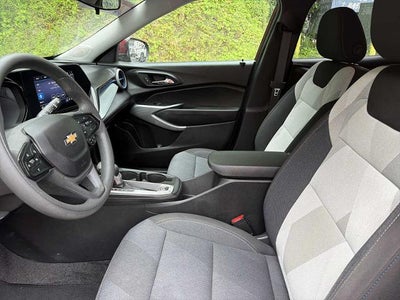 2024 Chevrolet Trax FWD 4dr LS
