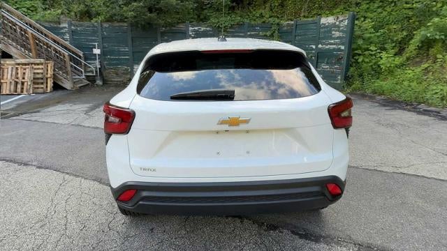 2024 Chevrolet Trax FWD 4dr LS