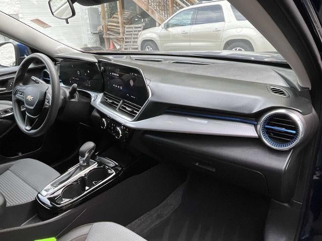 2024 Chevrolet Trax FWD 4dr LT