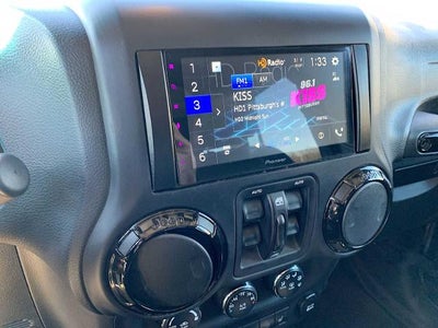 2017 Jeep Wrangler Unlimited Winter 4x4 *Ltd Avail*