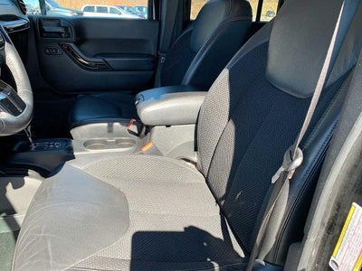 2017 Jeep Wrangler Unlimited Winter 4x4 *Ltd Avail*