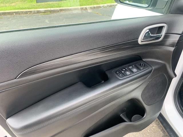 2019 Jeep Grand Cherokee Laredo 4x4