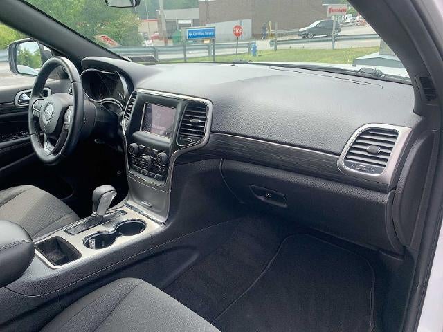 2019 Jeep Grand Cherokee Laredo 4x4