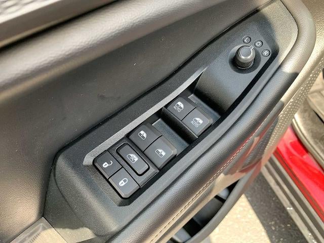 2023 Jeep Grand Cherokee L Laredo 4x4