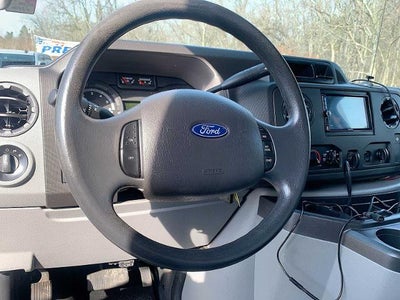 2017 Ford E-Series Cutaway E-450 DRW 158" WB