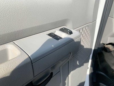 2017 Ford E-Series Cutaway E-450 DRW 158" WB