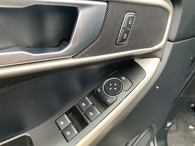 2020 Ford Explorer XLT 4WD