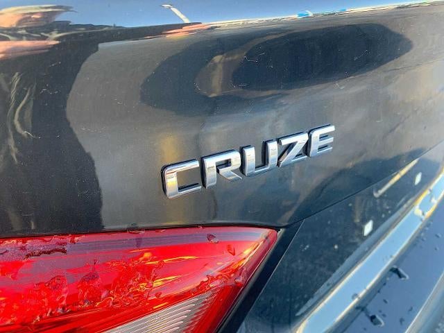 2019 Chevrolet Cruze Sedan LT
