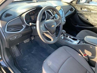 2022 Chevrolet Malibu 4dr Sdn LS w/1LS