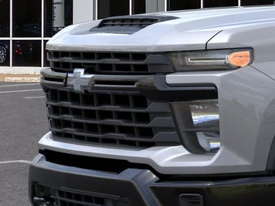 2026 Chevrolet Silverado 2500 HD Crew Cab Standard Box 4-Wheel Drive Custom