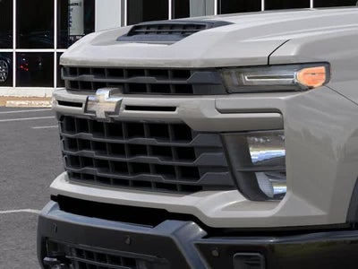 2026 Chevrolet Silverado 2500 HD Crew Cab Standard Box 4-Wheel Drive Custom