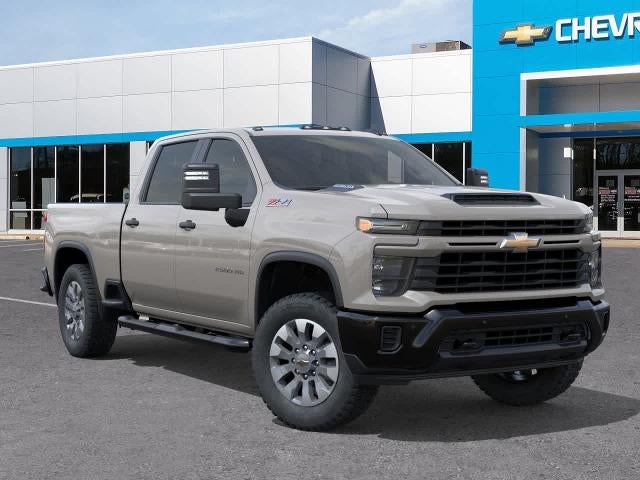 2026 Chevrolet Silverado 2500 HD Crew Cab Standard Box 4-Wheel Drive Custom