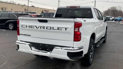 2022 Chevrolet Silverado 1500 Crew Cab Short Box 4-Wheel Drive LT 2FL