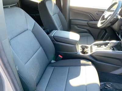 2025 Chevrolet Colorado Crew Cab Short Box 4-Wheel Drive Work Truck