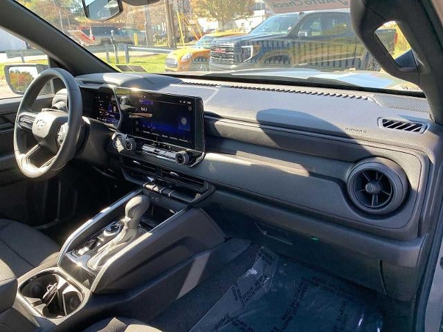 2025 Chevrolet Colorado Crew Cab Short Box 4-Wheel Drive Work Truck